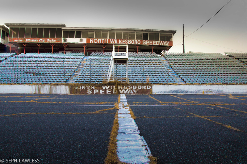 Illustration for article titled NASCAR's Original Racetrack Is an Abandoned Ruin Today